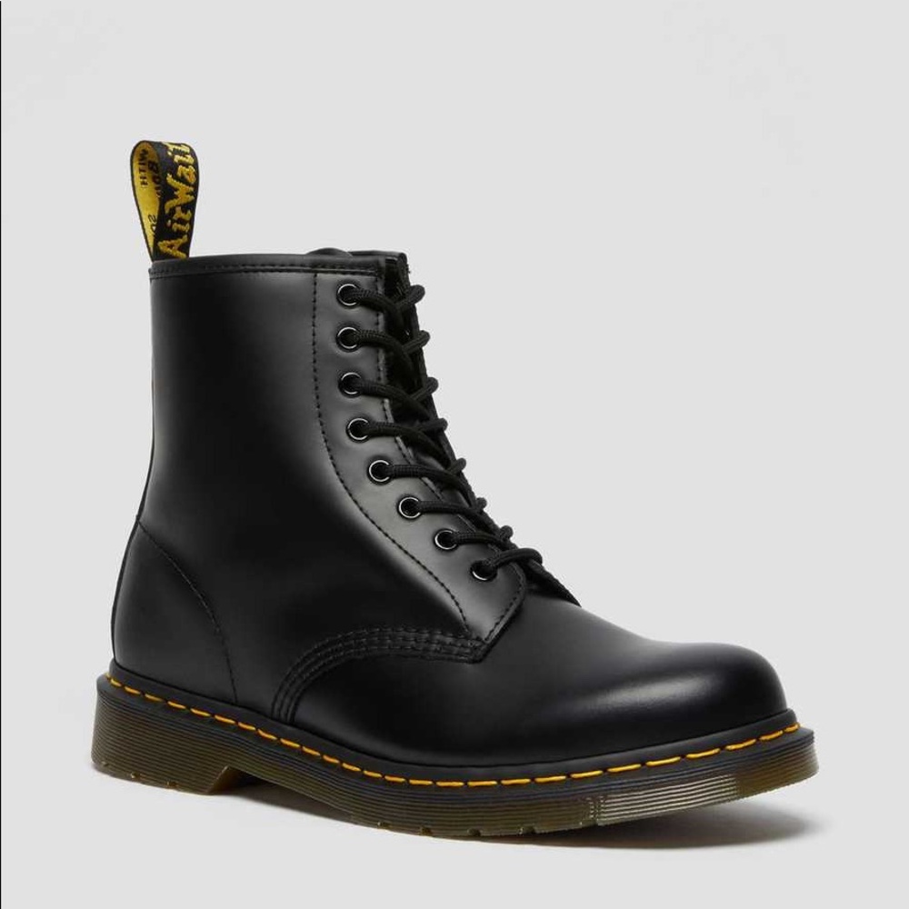 Doc Marten Women 1460 Smooth Leather Lace Up Boots